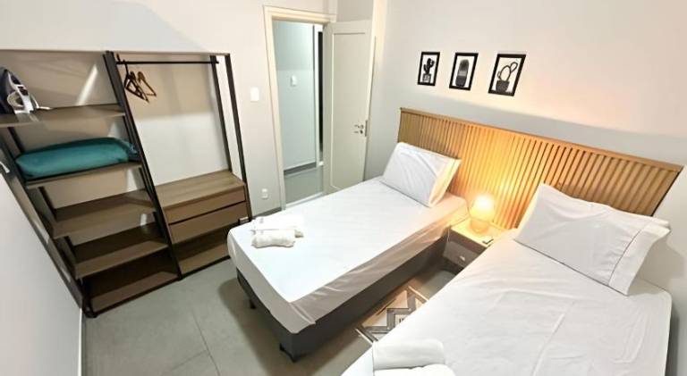 House | Close to Fort Copacabana in Leme