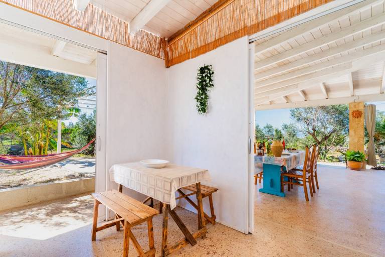 Vacation home with terrace — photo 4