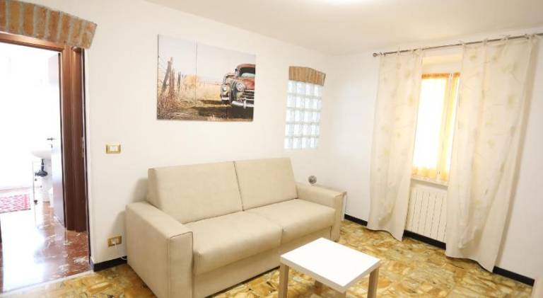 Apartment with 1 room for 4 persons in Genoa