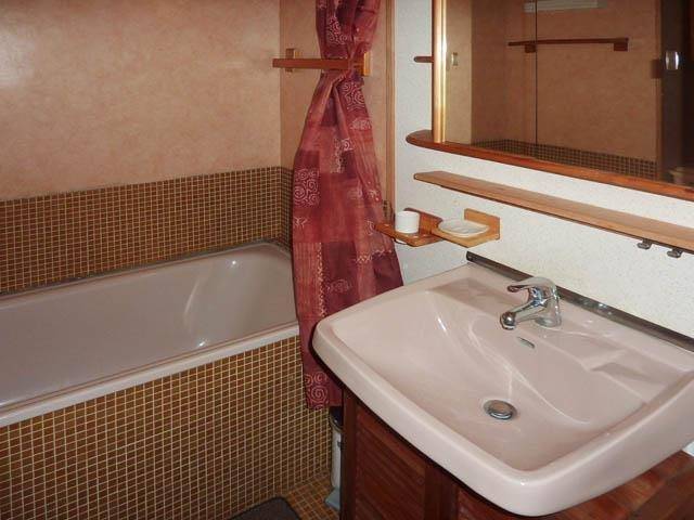 48 m² Ferienwohnung ∙ 1 Schlafzimmer ∙ 8 Gäste – Bild 8