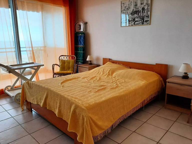 Trident Residence - T2 renovated facing sea, balcony splendid view Port Plaisance 4TRI4 — photo 5