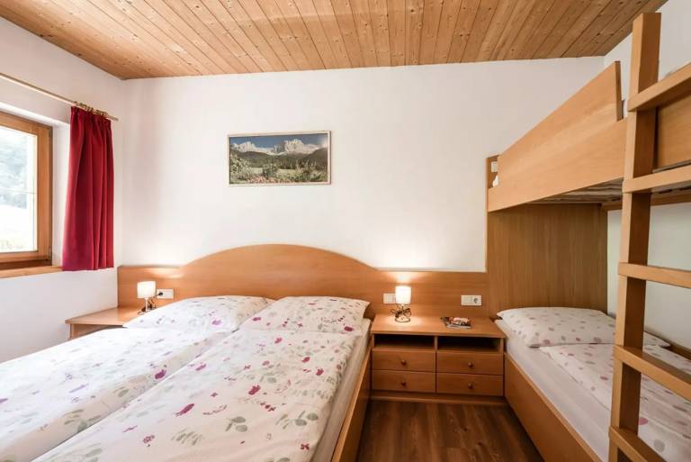 Pleasant rental apartment with barbeque & yard | Garden view | Ski nearby | Suitable for remote work | Dogs allowed — photo 4