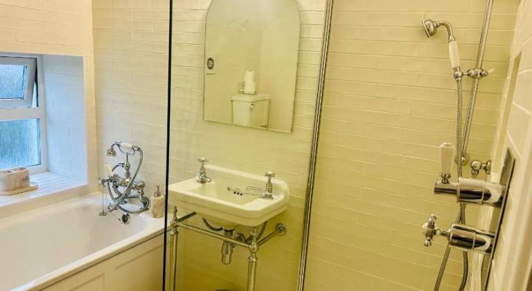 House with 2 rooms for 4 persons — photo 2