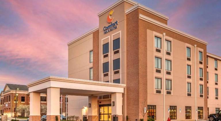 Comfort Inn & Suites Harrisonburg — photo 3