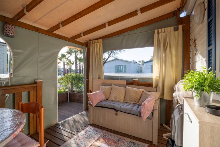 Mobile Home 'Chez Hervé' with Private Terrace and Air Conditioning — photo 5