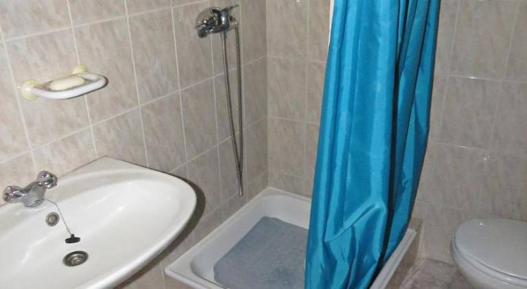 House with 1 room for 3 persons — photo 2