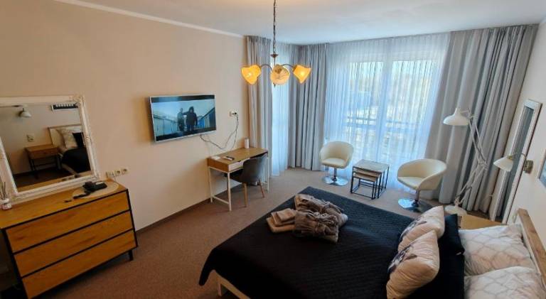 Rental apartment with jacuzzi — photo 2