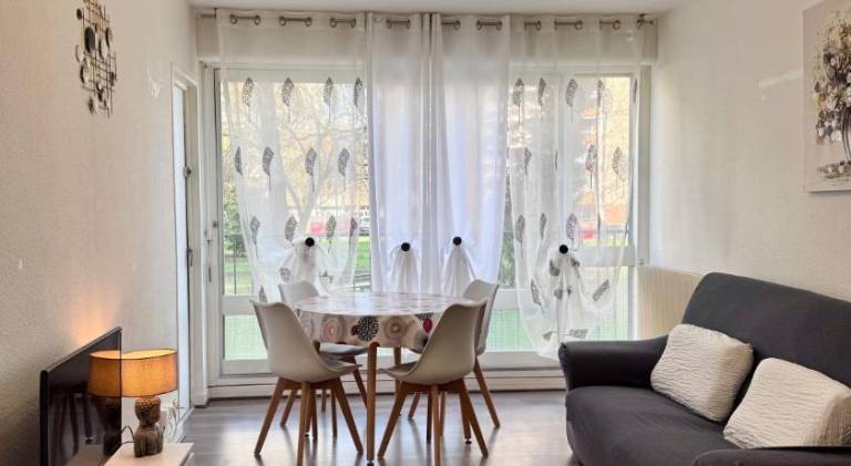 Beautiful apartment | Dogs allowed in Chalon-sur-Saone