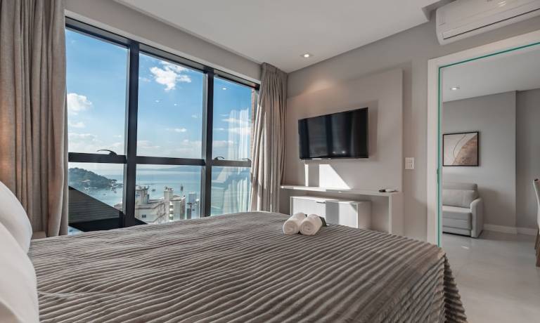 Apartamento  Meia Praia