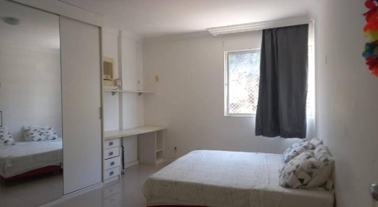 Apartment with pool — photo 2