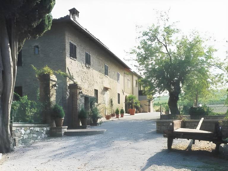 Child-friendly charming vacation home with terrace, pool & BBQ | Pet-friendly in San Gimignano