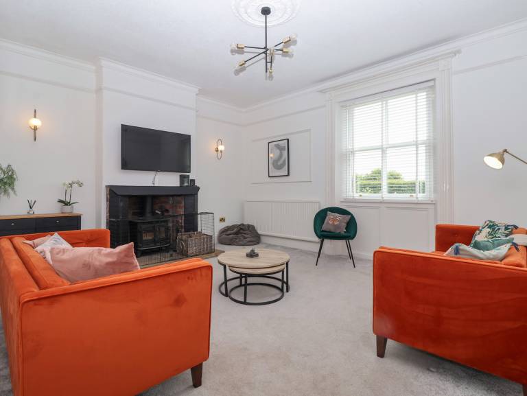 Fully equipped cottage with jacuzzi & garden | Beach view | Pets are welcome — photo 2