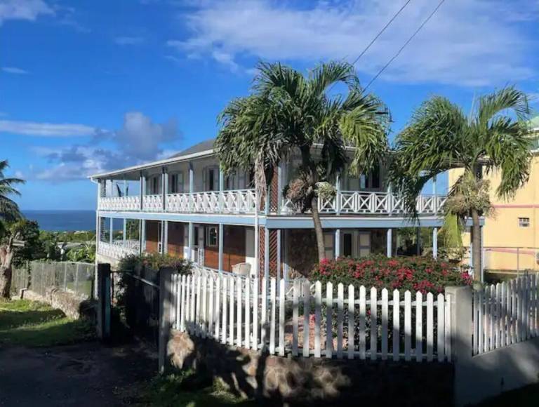 House Nevis