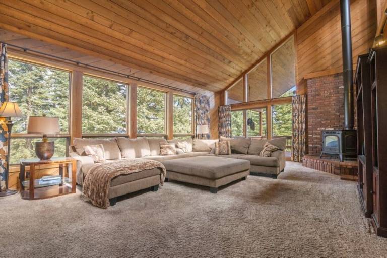 House Donner Lake