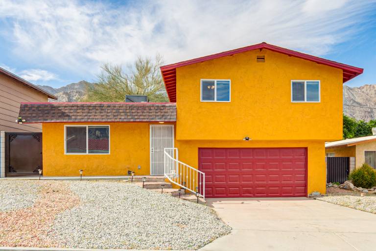 2 Mi to Old Town! Coachella Valley Snowbird Escape in Riverside, CA