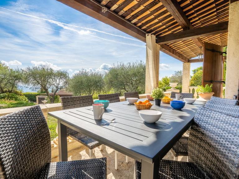 Child-friendly house with patio, private pool & yard | Mountain view | Pet-friendly — photo 3