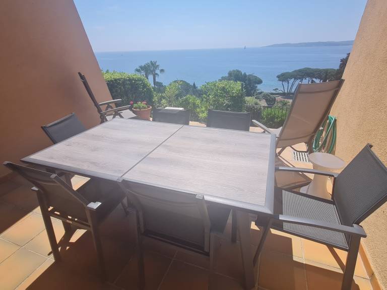 Rental apartment with pool — photo 4