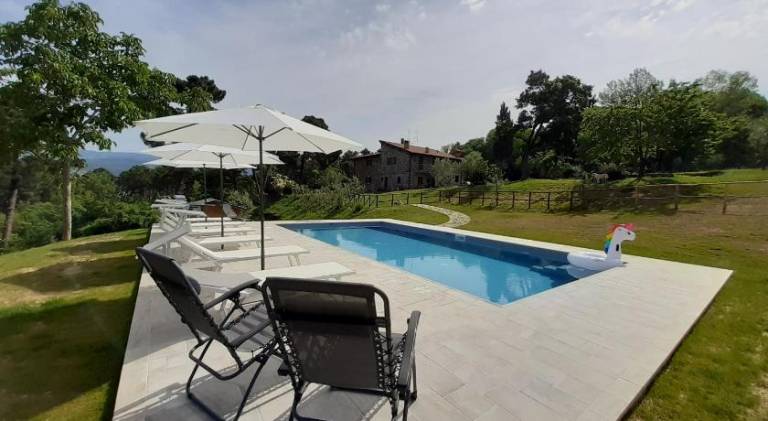 Pleasant vacation home with yard, terrace & barbeque | Pets allowed in Poppi