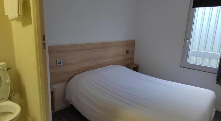 FASTHOTEL PARIS OUEST BOUAFLE — photo 4