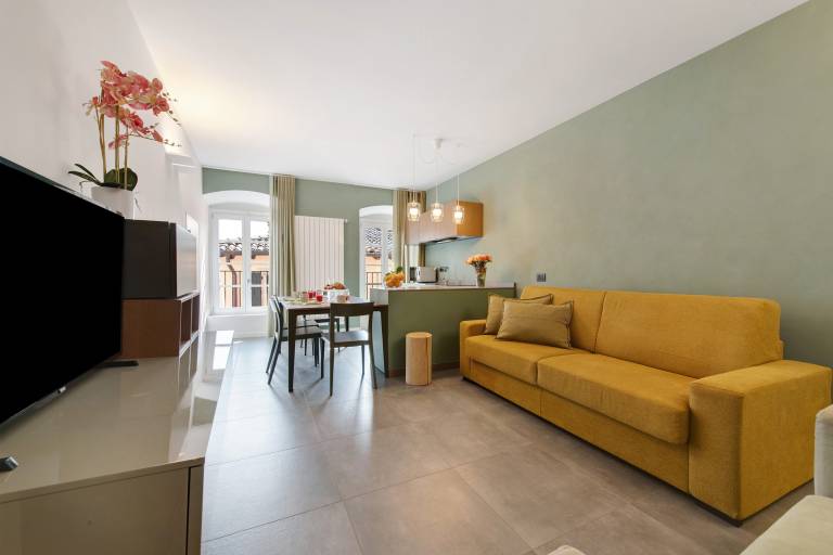 Holiday apartment | City view in Gargnano