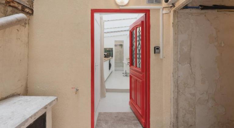 Rental apartment with 1 room for 2 persons in Pantin