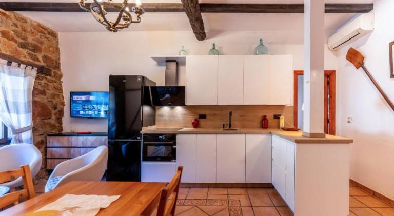 Rental apartment with patio & pool | Pets are welcome in Cáceres