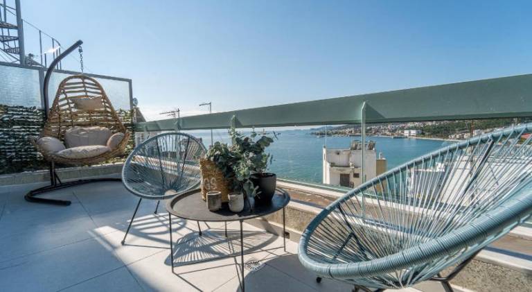 Lovely holiday apartment with jacuzzi & terrace | Beach nearby | Pets allowed — photo 4
