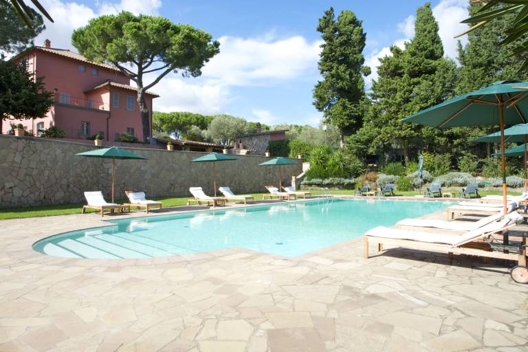 House  Tuscania