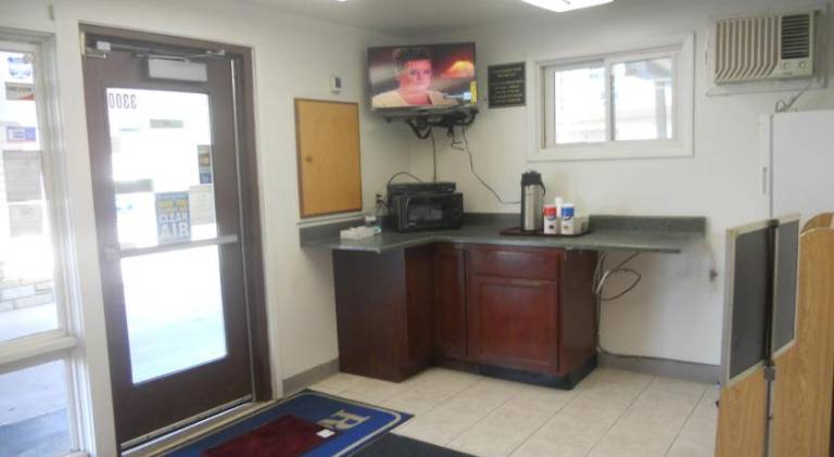 Rapids Inn & Suites — photo 5