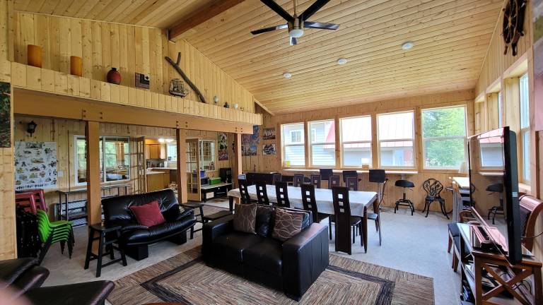 Chalet Snoqualmie Pass