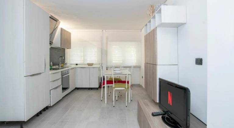Rental apartment with 2 rooms for 4 persons — photo 3