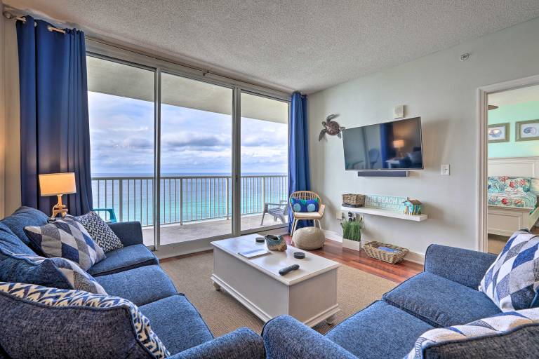 Beachfront Panama City Condo w Resort Amenities