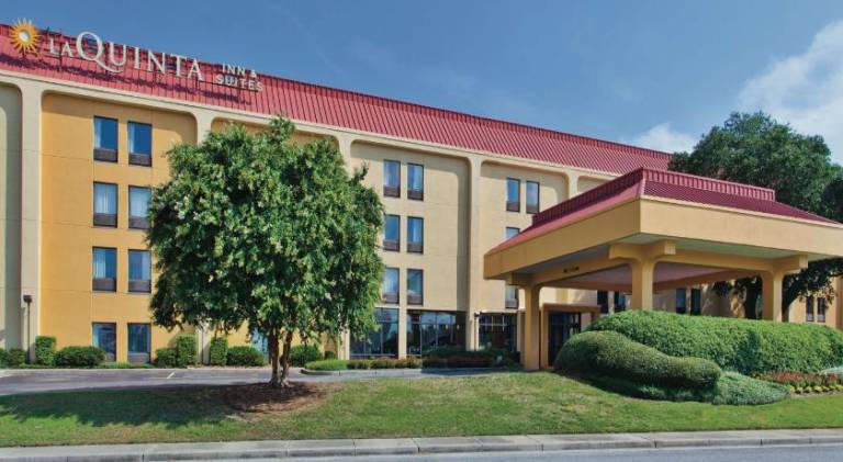 La Quinta Inn & Suites by Wyndham Charleston Riverview — photo 2