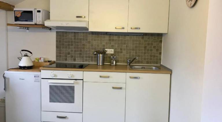 Apartment with 1 room for 4 persons — photo 3
