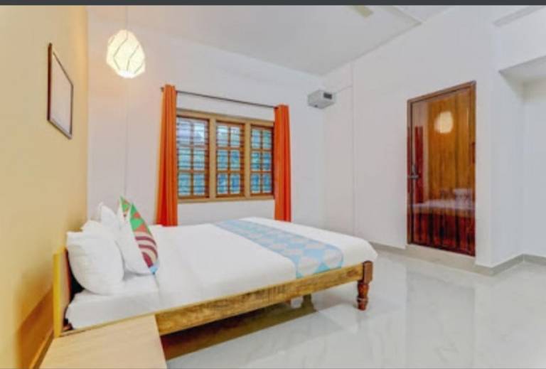 Bungalow with 4 rooms for 9 persons — photo 2