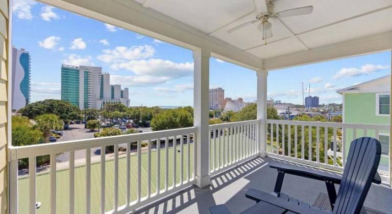 Vacation home | Beach nearby | Pets are welcome — photo 4