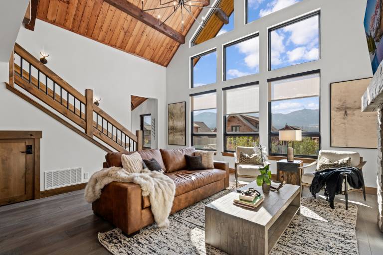 Children-friendly lovely cabin with grill & jacuzzi | Lake view | Dogs allowed — photo 4