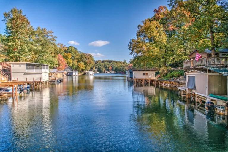 House Lake Lure