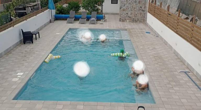 Vacation home with pool & jacuzzi | Next to the beach | Pets allowed — photo 4
