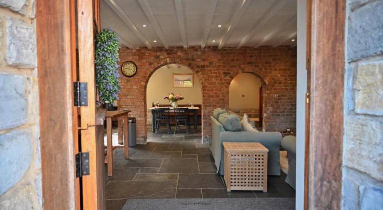 House with 2 rooms for 4 persons in Taunton