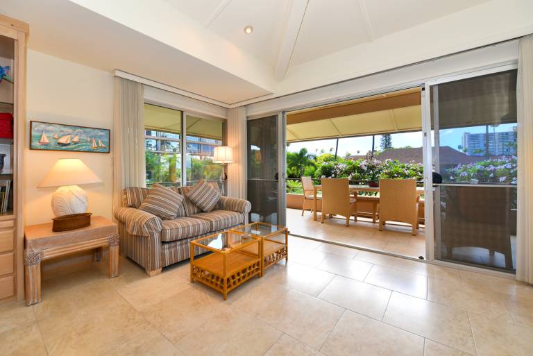 Condo  Lahaina