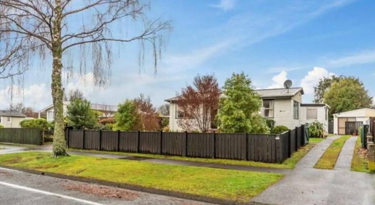 House with 2 rooms for 4 persons in Taupo