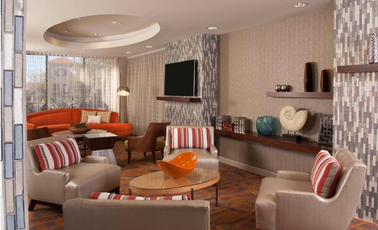 Hampton Inn Orlando-International Airport — photo 2