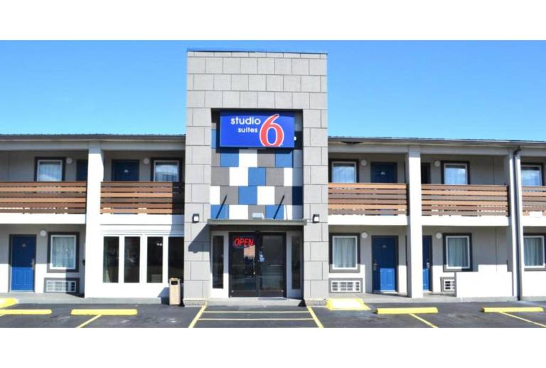 Studio 6 Suites Chattanooga, TN - Lookout Mtn. in Chattanooga, TN