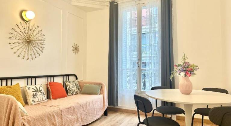 Elegant Apt Sleep 5 in Alasseur Near Eiffel Tower — photo 2