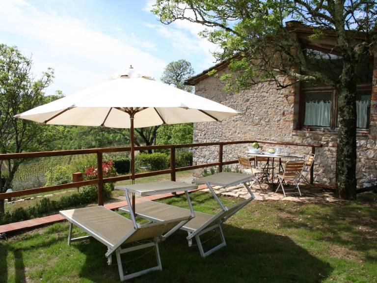 Fully equipped rental apartment with garden, BBQ & private pool | Nature view | Pet-friendly — photo 3