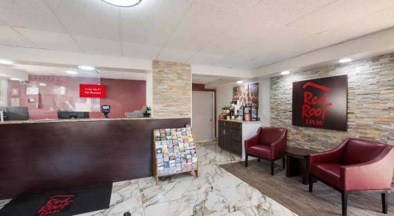 Red Roof Inn Lenoir — photo 2