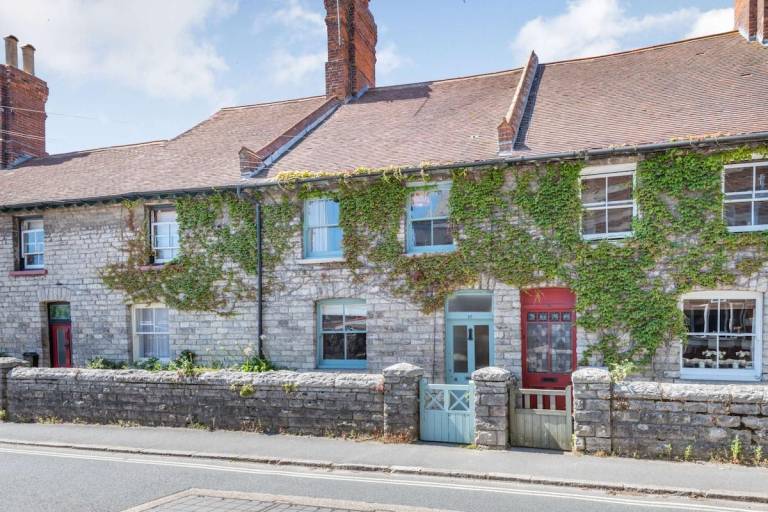 Vacation home with 4 rooms for 7 persons in Swanage