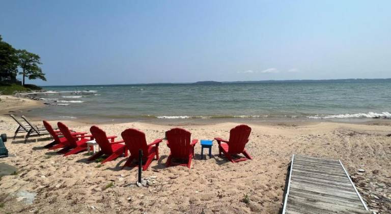 Fully equipped wonderful house with BBQ | Pets are welcome in Traverse City, MI