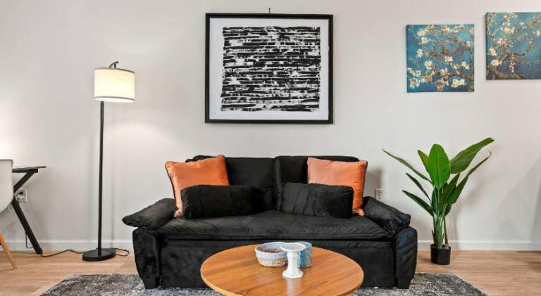 Rental apartment with pool | Suitable for remote work in Orlando, FL